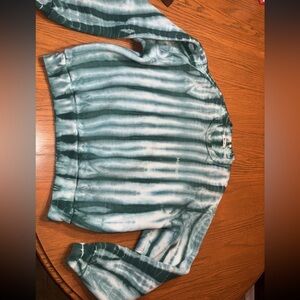 Womens XS MADHAPPY green Tie Dye Crew Neck